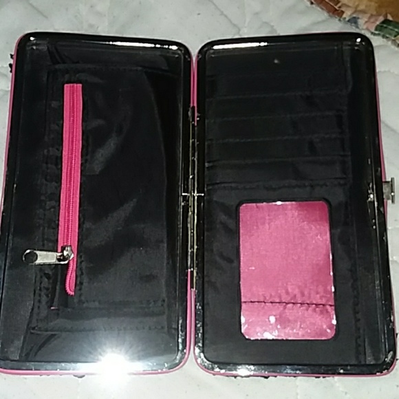 L.A. Ink Wallet - Picture 2 of 4